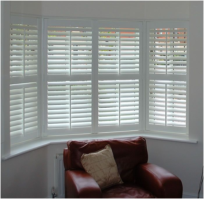 California Vinyl Shutters in Burlington, Ontario
